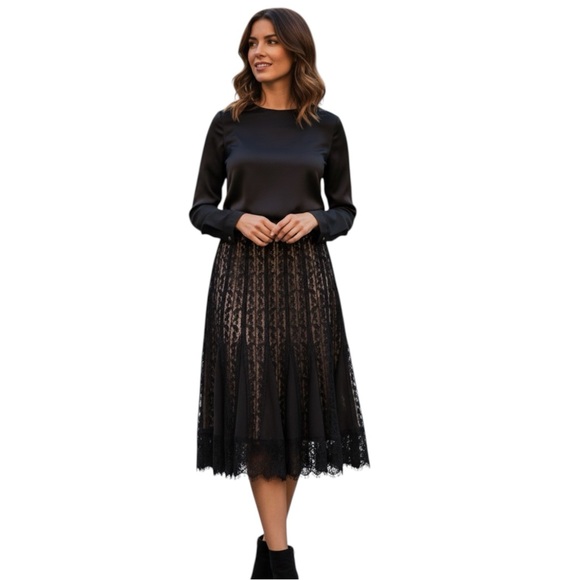 Ann Taylor Dresses & Skirts - Ann Taylor LOFT Black Lace Flared Skirt Size 10P Lining Beige Godet